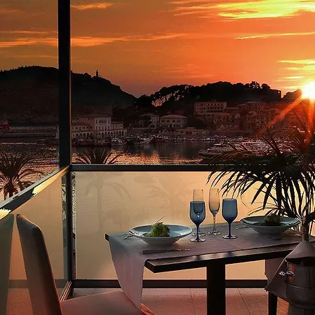 Aimia Hotel