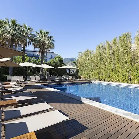 Aimia Hotel